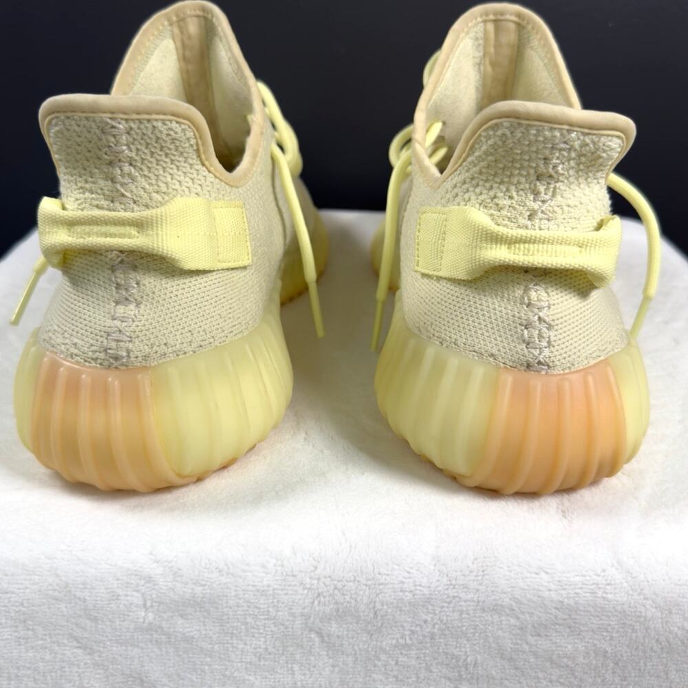 adidas Yeezy Boost 350 V2 “Butter” – F36980 | 10.5M - Picture 7 of 16